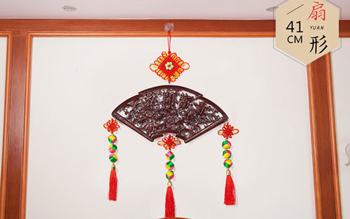 白马井镇中国结挂件实木客厅玄关壁挂装饰品种类大全